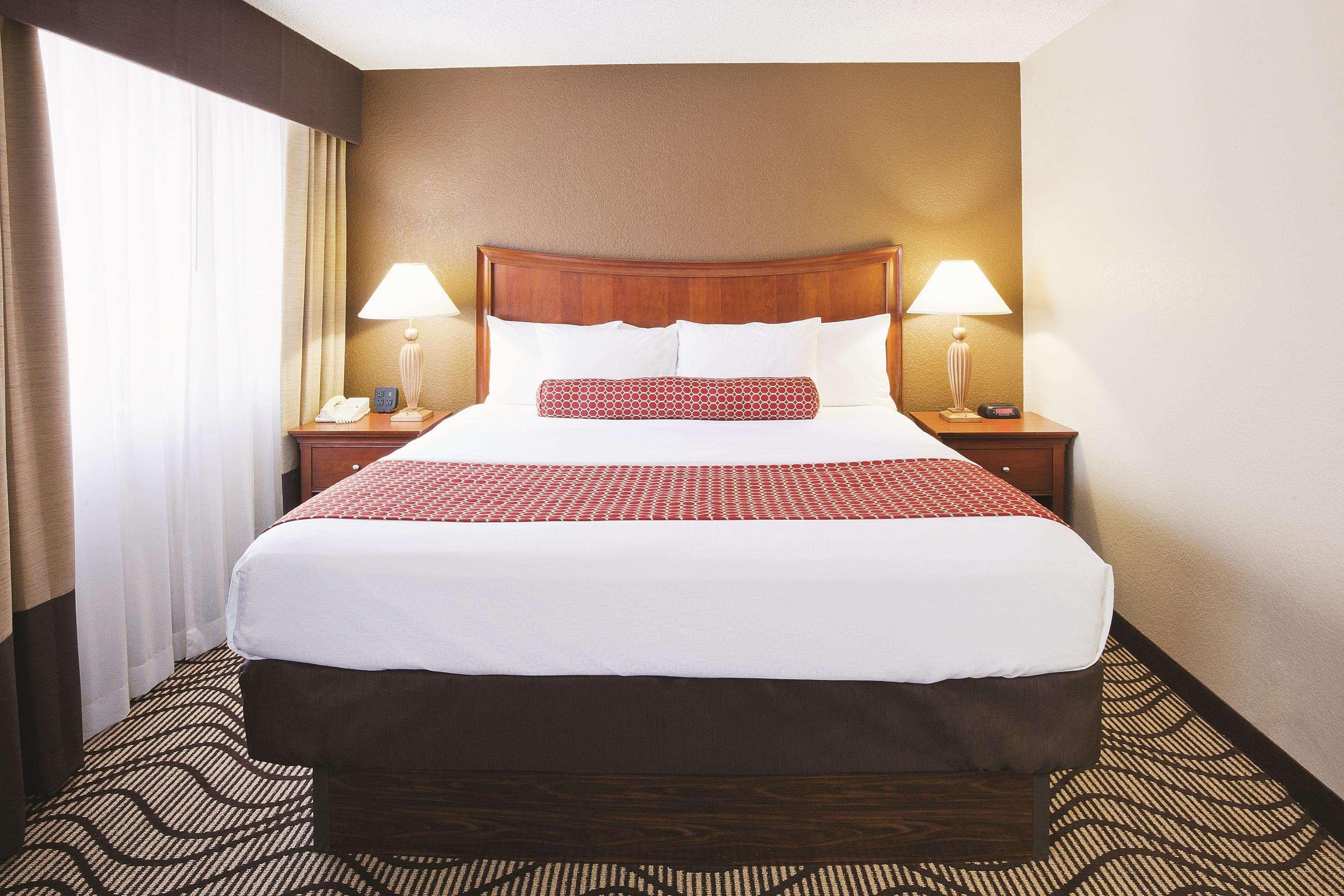 La Quinta By Wyndham Minneapolis-Миннетонка Экстерьер фото