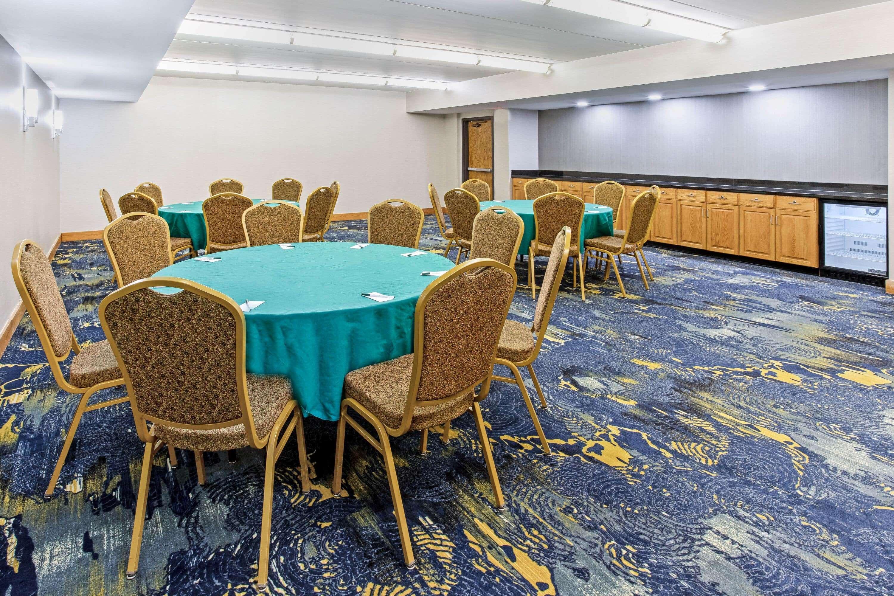 La Quinta By Wyndham Minneapolis-Миннетонка Экстерьер фото